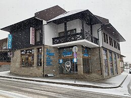 Granat Apartments