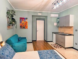The Quarters Naples Apartment