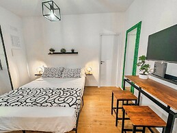 The Quarters Naples Apartment
