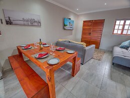 Tembo Guest Lodge