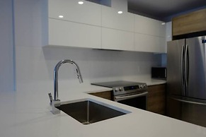 2001 Av. Beaconsfield