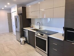 2001 Av. Beaconsfield