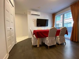 2001 Av. Beaconsfield