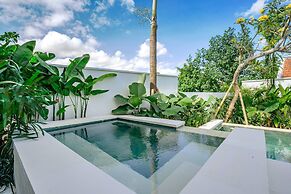 Villa L at Seseh