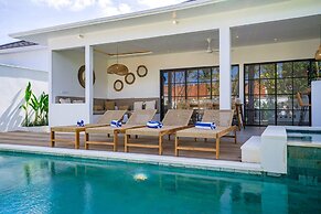 Villa L at Seseh