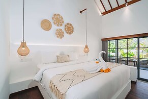 Villa L at Seseh
