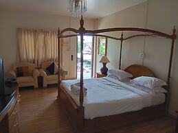 Thai Ngam Palace Hotel