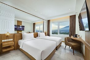 Golden Hill by Golden Tulip