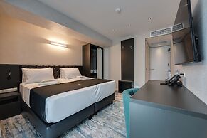 MIT HOTEL
