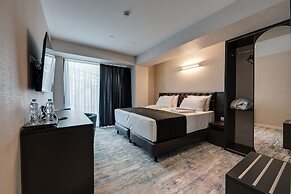 MIT HOTEL