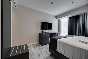 MIT HOTEL