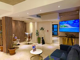 MIT HOTEL