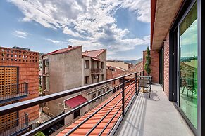MIT HOTEL