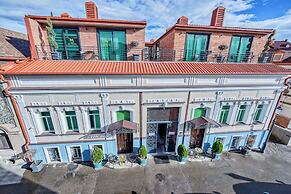 MIT HOTEL