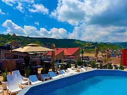 MIT HOTEL
