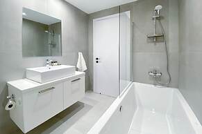 Phaedrus Living: White Hills Suites Panoramic View