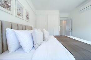 Phaedrus Living: White Hills Suites Panoramic View