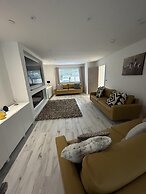 Impeccable 4-bed House in Trearddur Bay