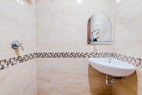 Warm And Simply Look Studio Apartment At B Residence