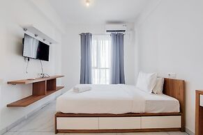New And Comfy Studio Sky House Alam Sutera Apartment