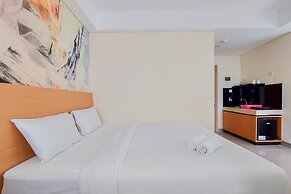 Homey And Comfort Studio Apartment At B Residence