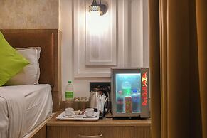 Hotel Holiday