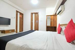 Hotel Holiday
