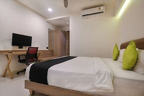 Hotel Holiday