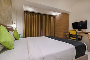 Hotel Holiday