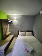 Hotel O Link Suite