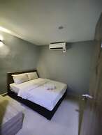 Hotel O Link Suite
