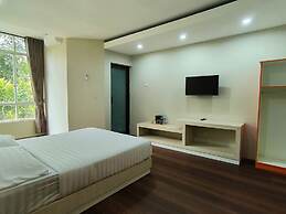 Royal Kencana powered by Cocotel