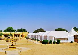 Foxoso Luxury Camps