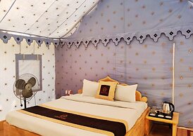 Foxoso Luxury Camps