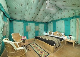 Foxoso Luxury Camps