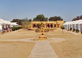 Foxoso Luxury Camps