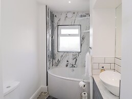 18 Acklington Road