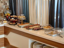 SiVAS LEON OTEL