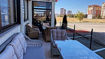 SiVAS LEON OTEL