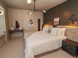 Glencoe House