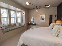 Glencoe House