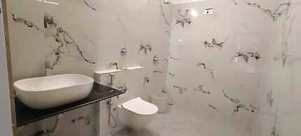 Hotel Sagar Tarang (Berries Group)