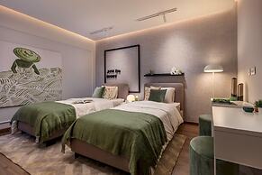 Vesta - Luxury Villa - 4BR - CFC II