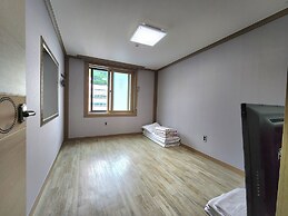 e cozy Hotel