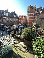 2 Bed Flat - Sleeps 4 - Balcony - Wifi