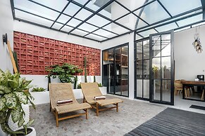 Casa Copper by Alfred in Bali