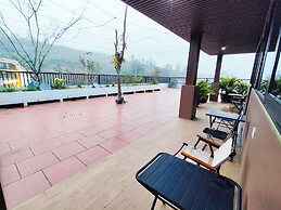 Apricot Garden Hotel