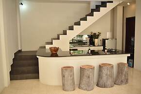 Yoga Villa