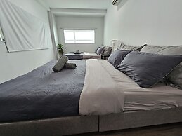 Maritime Suites by The Only Bnb