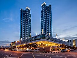 Maritime Suites by The Only Bnb